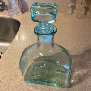 Vintage Lilian Vernon hand blown decanter made in Italy. Excellent condition.